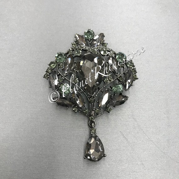 Black Vintage Rhinestone Brooch #BR-1