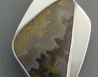 Prudent Man Agate Pendant (P-19)