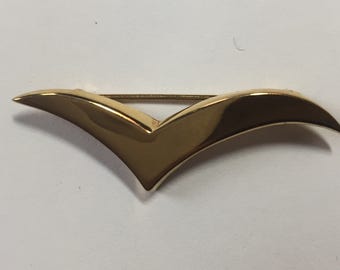 Contemporary Tiffany and Company 18kt Gold Seagull Brooch 45mm small size