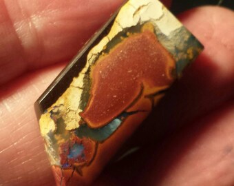 Natural Koroit boulder Opal ≠20