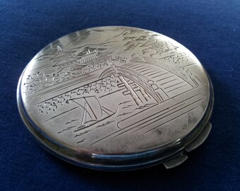 Vintage Sterling Compact, Japanese Engraved Compact