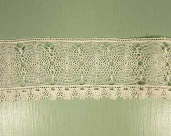 Spider Web Lace Trim - Vintage 2 Inch Off White