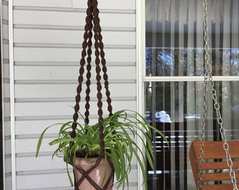 Plant Hanger with no tassels, brown macrame plant sling, cat friendly plant holder, 4 mm polyolefin cord, neutral color macrame