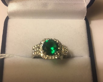 AAA+ 1.40ct Tsavorite Garnet Ring sz 7.5