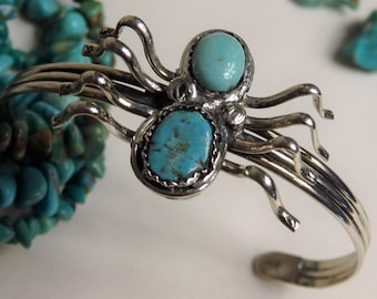 Genuine Arizona TURQUOISE Coin SILVER 80% Ag SPIDER Totem Cuff Bracelet Signed