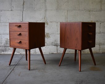 Mid Century Modern styled TEAK NIGHTSTANDS end tables