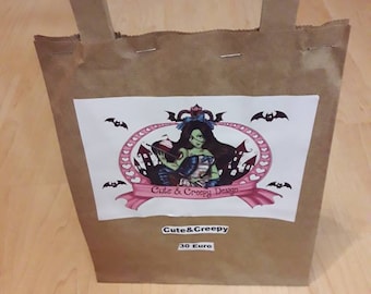 Cute & creepy mixed wonder bag