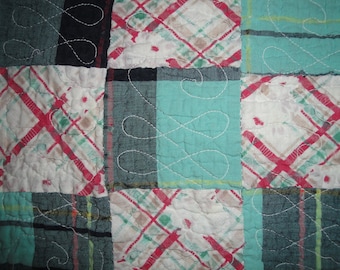 Antique Quilt Piece | Old Quilt Piece | Vintage Quilt Piece | Cutter Quilt Piece