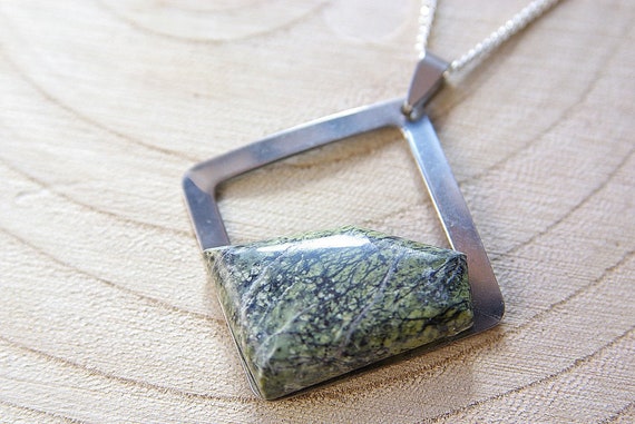 Natural Green Jade Jewelry, Gemstone Necklace, Chakra Pendant Cabochon, Jade Gift for Her, Birthstone, Healing Crystals, Handmade
