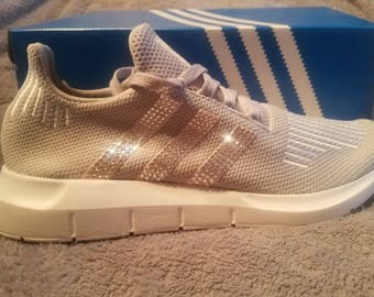 le adidas originali swift run scarpe casual le adidas originali swift run scarpe casual