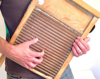 Vintage circuitbent electric frikkin washboard for your techno jug band