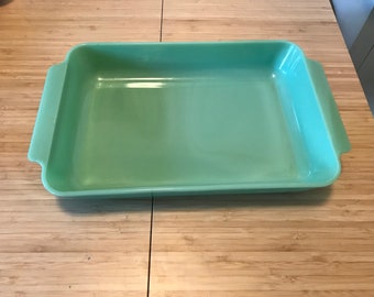 Anchor Hocking Fire King Jadeite 9x13 Casserole Dish