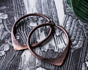 copper hoops gauges earweights 10g 8g 3mm teardrop triangle oxidized rustic distressed raw rough matte finish one of a kind organic shape