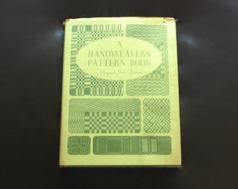 Marguerite Porter Davison‘s A Handweaver’s Pattern Book