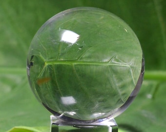 Natural Best Clear Quartz Crystal Sphere/Crystal Ball/Quartz ball/Quartz Sphere(Size:1.72",43mm,114g)#1046