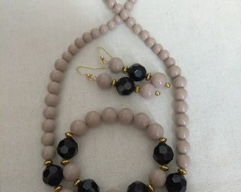 Tan Black and Gold Jewelry Set