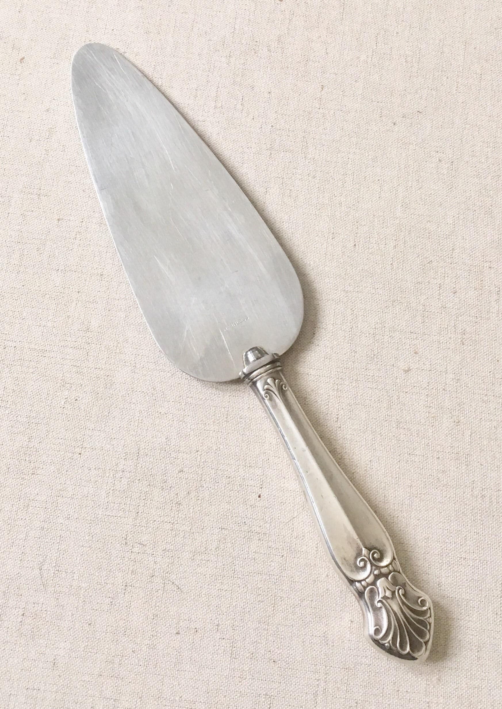 Sterling Silver Cake Knife Wedding Cake Cutter Server Vintage Royal