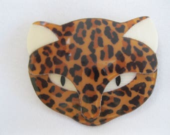 BacchusThe Cat Head Pin By French Designer Lea Stein