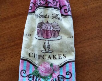 Hand Towel - Cupcakes