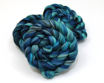 Merino Wool Roving (combed top) - Custom Blended Commercially Dyed Roving for Spinning or Felting - 4 oz