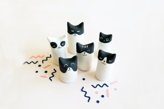 Super Cat Small miniature Pastel in Clay