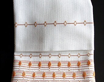Autumn Sage Huck Embroidery Towel Kit