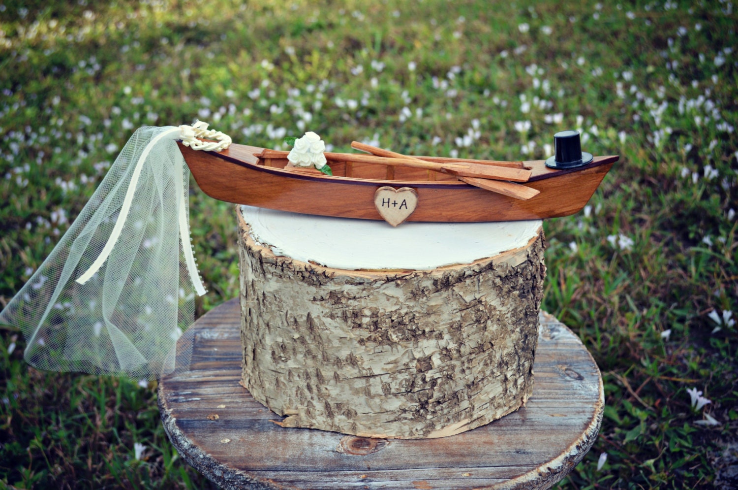 Canoe Boat Wedding Cake Canoe Boat Wedding Cake