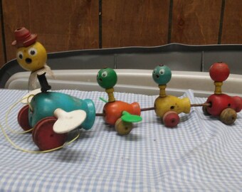 Fisher Price Gabby Goofies #777 Pull Toy 1963
