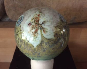 Hand Etched signed Satava art glass paper weight 1981