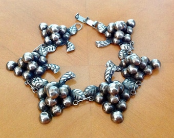 Vintage Mexico Carved Sterling Grapes Bracelet - 1930's