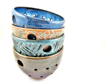 Pottery Berry Bowl with Handle Handmade Ceramic berry basket