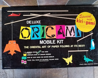 1961 Rare Deluxe Origami Mobile Kit and Kirigami Kit The Art of Paper Cutting Complete From Sears Roebuck Platt & Munk Educational Activity