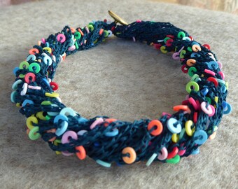 Handmade necklace crocheted in Japanese cotton
