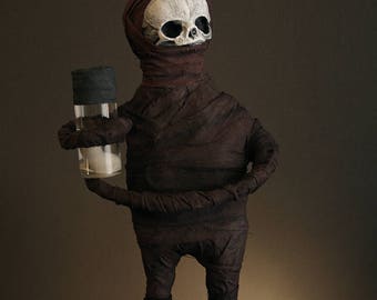 Sculpture midget "Clinton" - mixed media with real preserved mouse