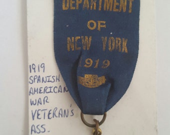 Vintage Spanish American War Veterans Convention Delegate badge from Department of New York, 1919, Gilded
