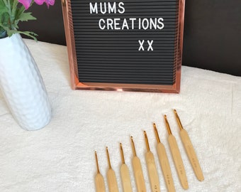 Bamboo Crochet Hook Set of 8. Sizes from 2.5mm-6mm