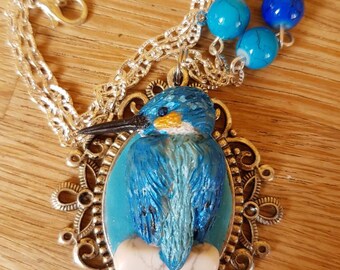 Kingfisher charm with real howlite stone