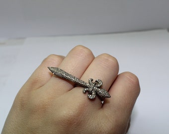 Vintage 925 sterling silver diamonds ring