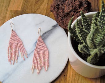 Sand & Summer//hand-woven beaded earrings/beaded earrings/beadweaving/Dangler