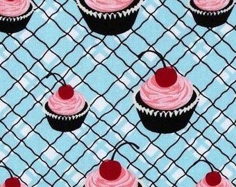 Patchwork cupcake cake blue Timeless treasure fabric