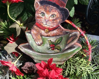 Coventry Santa Kitten in Cup