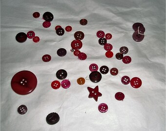 mixed lot buttons , sewing supplies , vintage buttons , assorted buttons , craft supplies , varies buttons , vintage sewing , crafting, lot