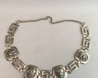 1960s chain metal silver belt with Lion detail 33”