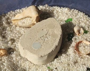 Block / paperweight / book / ornament
