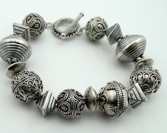 Fantastic Hill Tribe Sterling Silver Bead Toggle Bracelet #HVYHLL-LB2