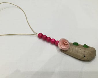 Driftwood necklace and beads