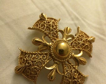 Vintage Trifari Filigree Maltese Cross Brooch