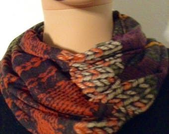 Fluid Jersey printed mutimatiere print scarf