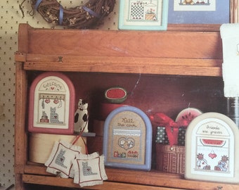 Leisure Arts Cross Stitch leaflet- COUNTRY WINDOWS 1986