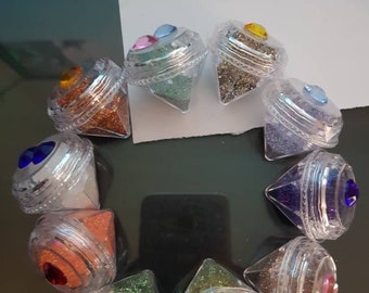Metallic/iridescent glitter